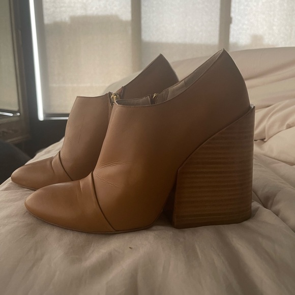 Chloe bootie